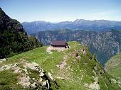 Dalle Baite di  Mezzeno alla cima nord dei Tre Pizzi e omonimo rifugio il 19 luglio 2009 - FOTOGALLERY